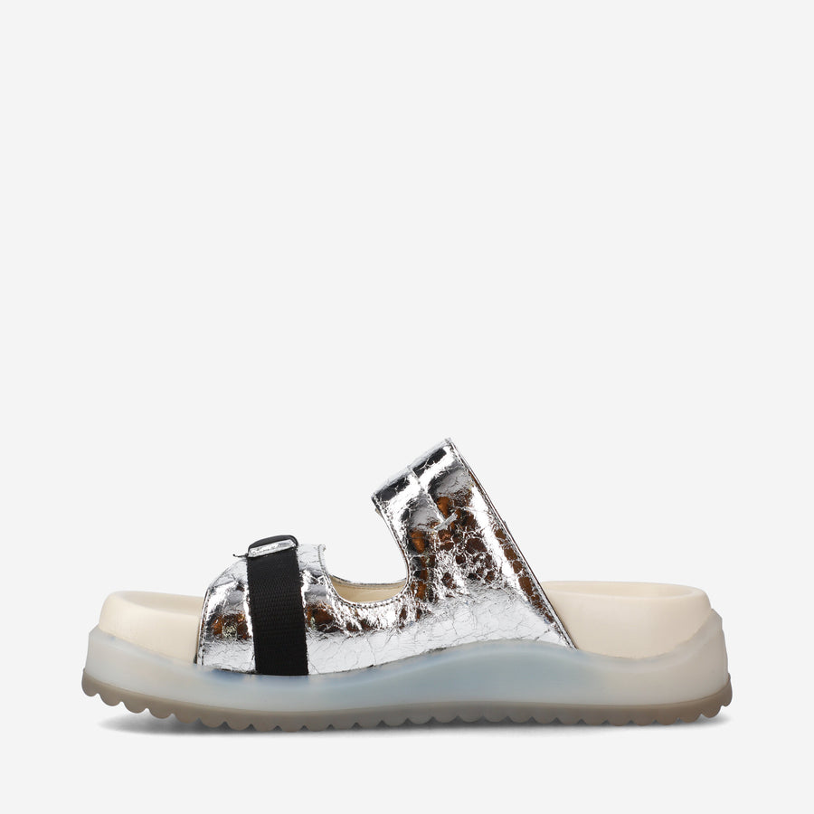 Premiata Sandali bassi M6701A in laminato silver Hotsell