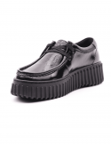 CLARKS Scarpa bassa donna CLARKS TORHILL BEE BLKPATEN in pelle verniciata Vendita