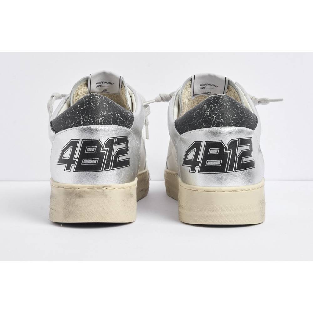 4B12 KYLE-U758 Economico