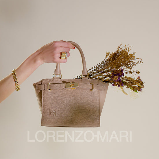 Lorenzo Mari Borsa Brigitte Nude Presa