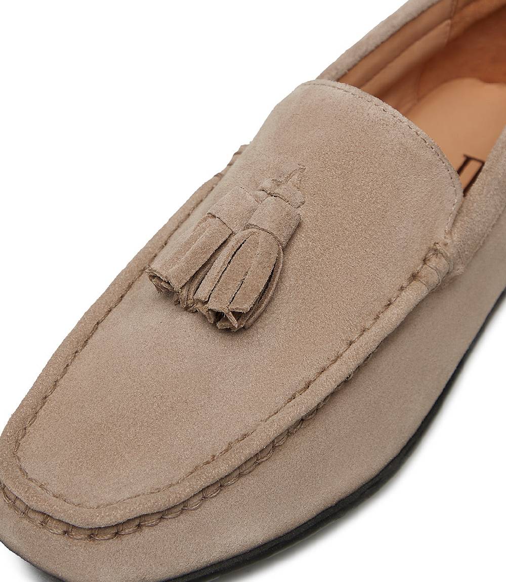 Loriblu Mocassino in camoscio camel con nappine In Vendita