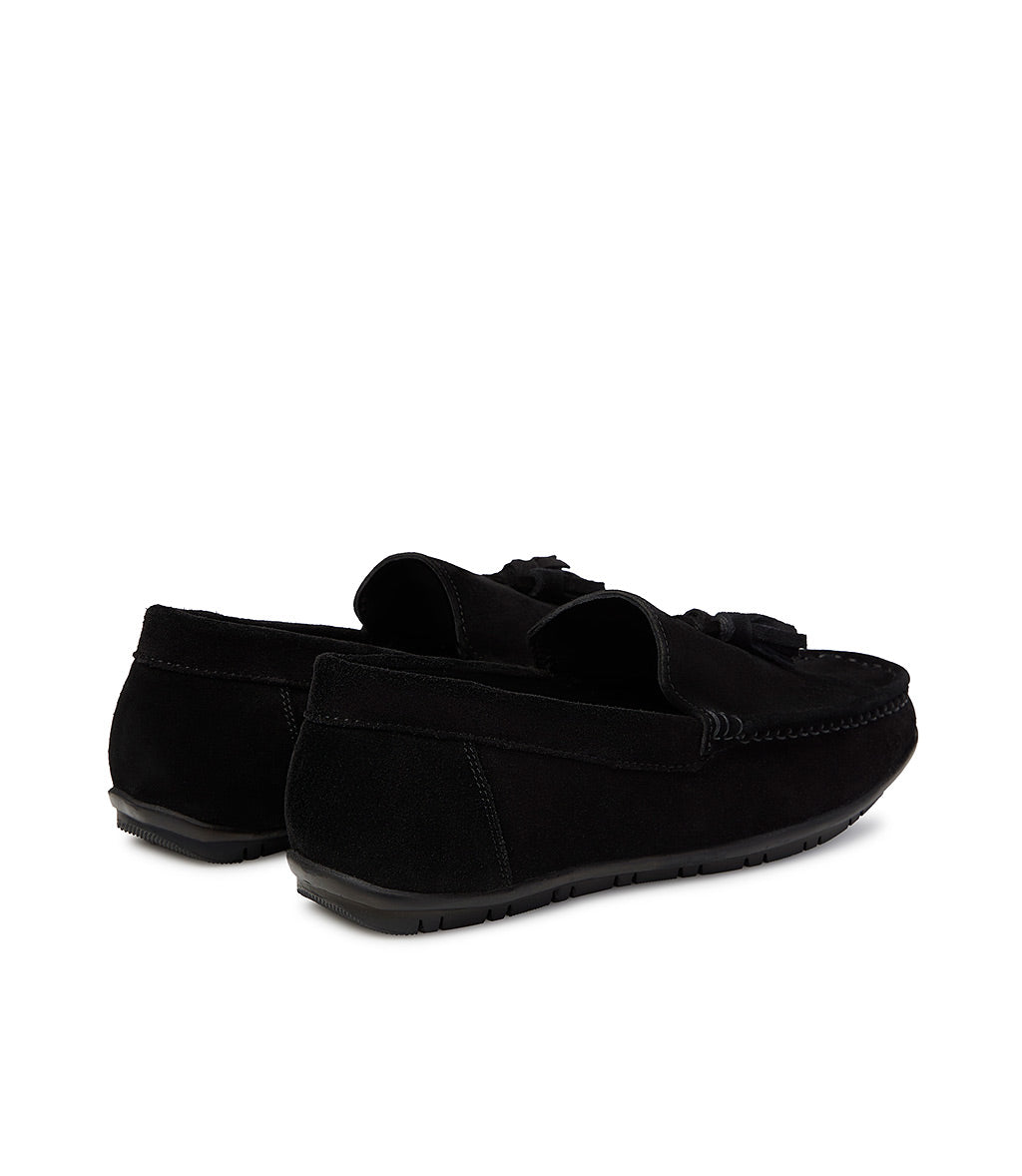 Loriblu Mocassino in camoscio nero con nappine Offerte