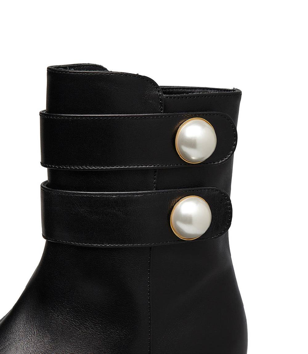 Loriblu Stivaletto in vitello nero con cinturini e borchie perla Shopping Online