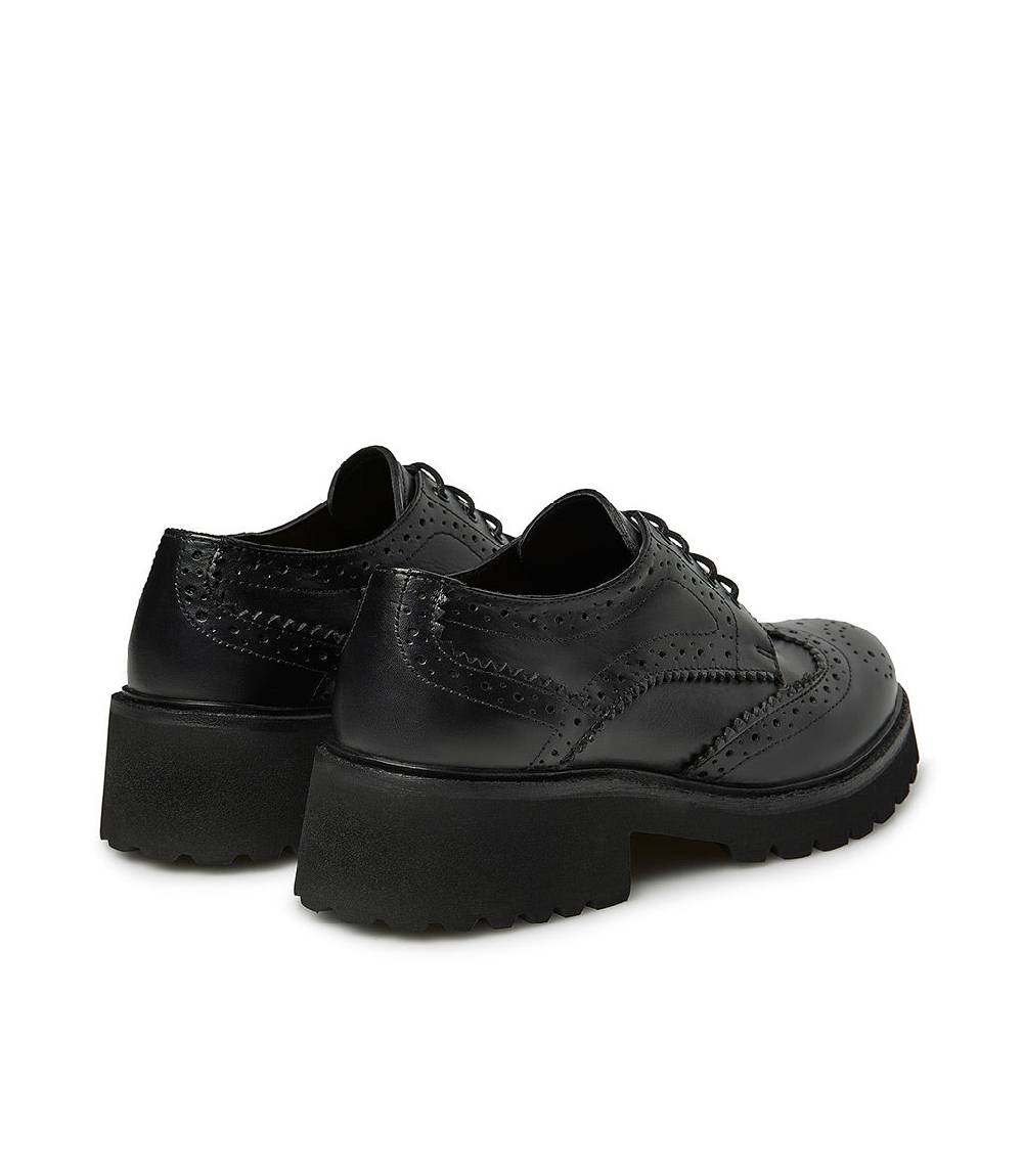 Loriblu Derby brogue in vitello nero Novità