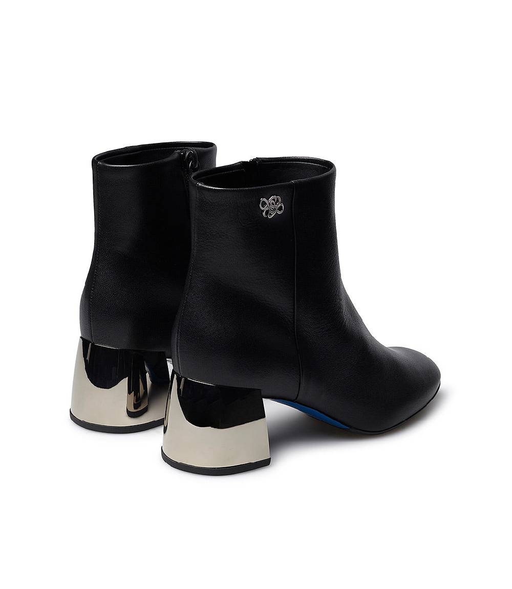 Loriblu Stivaletto in nappa nera con tacco metal argento Sottocosto