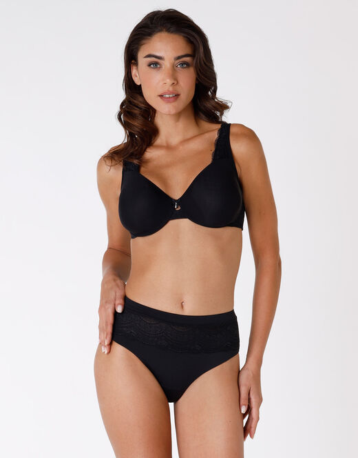 Lovable Reggiseno con ferretto Celebrity Minimizer, in pizzo e microfibra, nero Acquista Ora