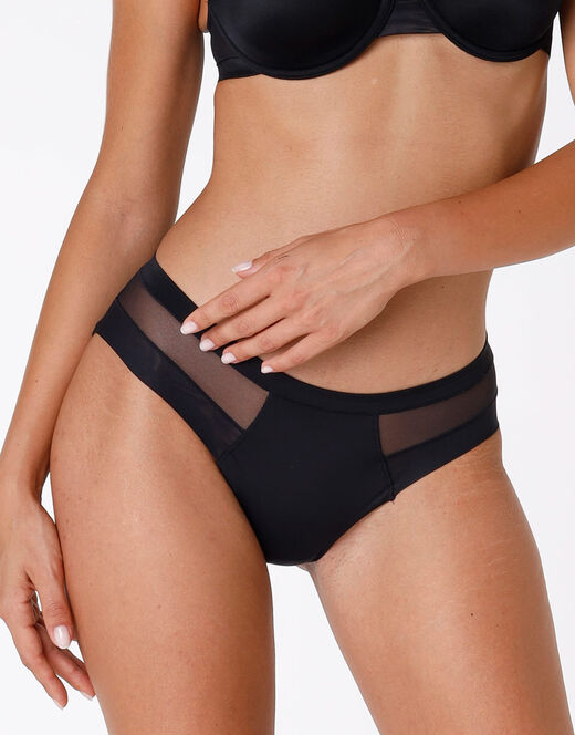 Lovable Slip Invisible Ultralight nero in microfibra e tulle. Massima invisibilità Latest stili