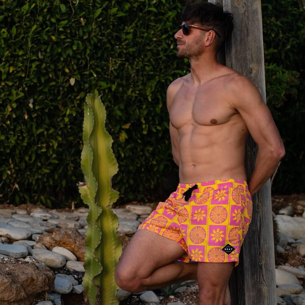 Seay / Costume da Bagno Corto Rosa Giallo Symbols Saldi Di Fabbrica