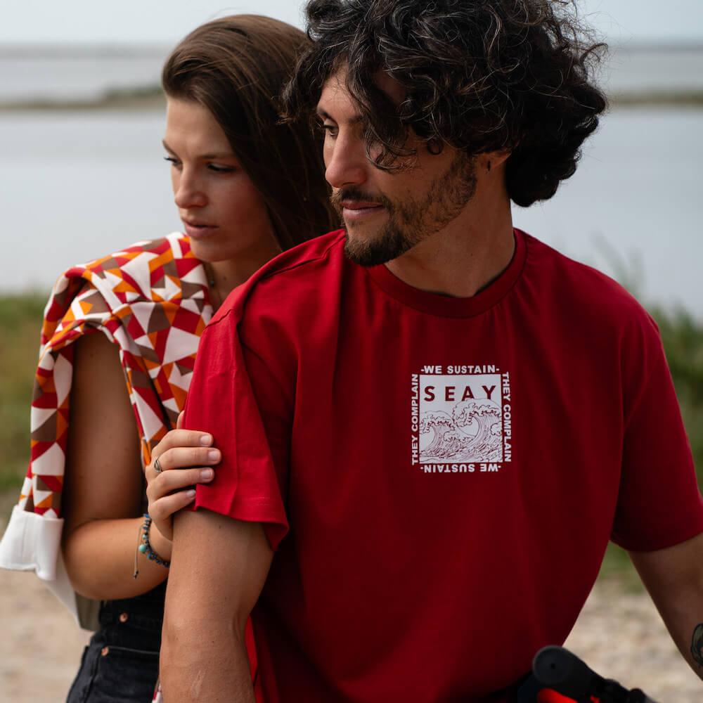 Seay / T-Shirt Rossa Ikaika Vendita