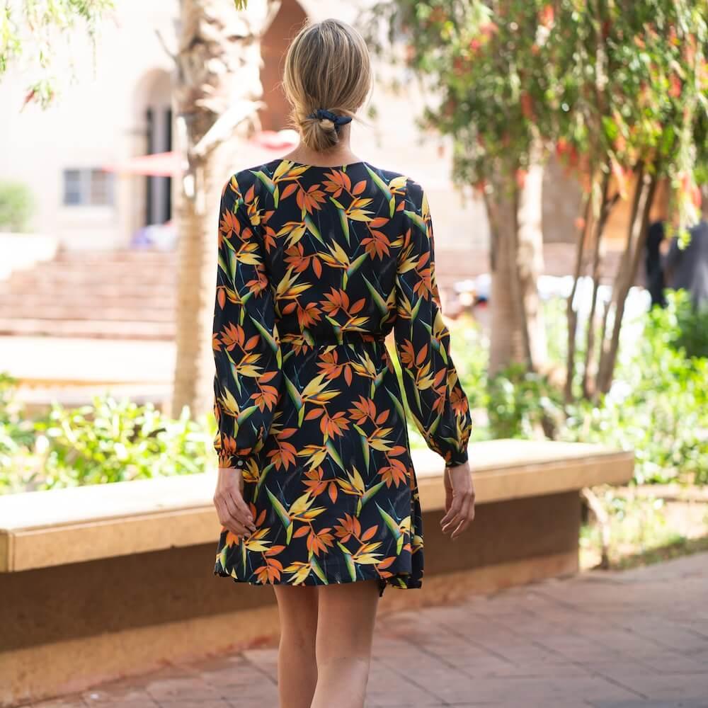 Seay / Abito Corto Nero Bird of Paradise Offerta speciale della fabbrica