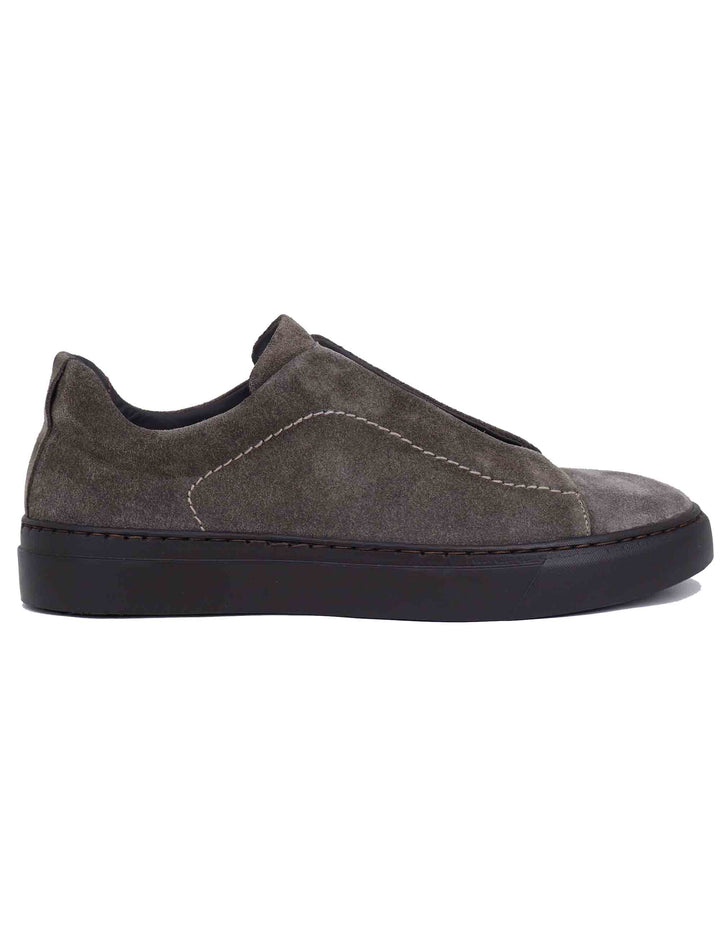 Spatarella Sneakers uomo in camoscio grigio con elastici Presa