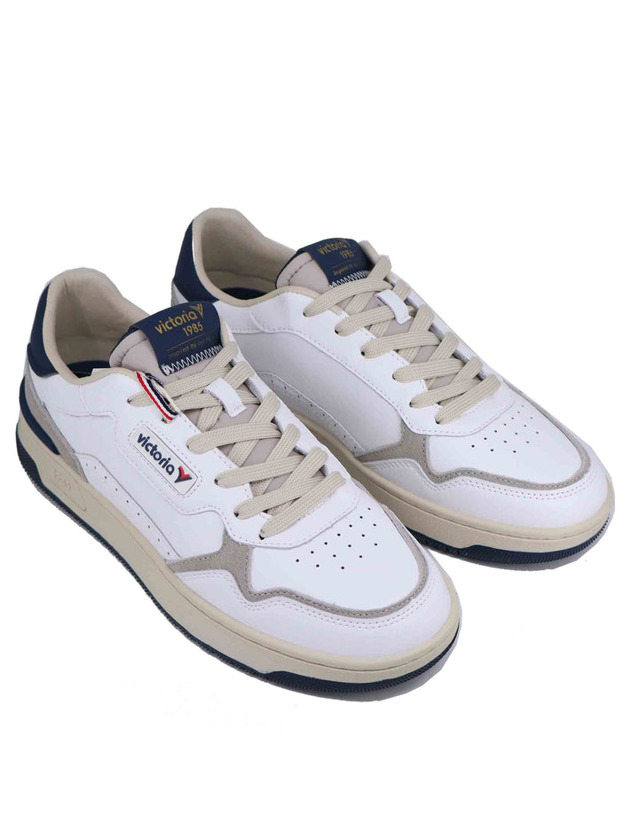 Spatarella Sneakers uomo in pelle bianca con riporti blu Sconto