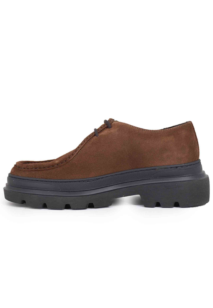 Spatarella Stringate uomo in camoscio marrone con suola carrarmato Online