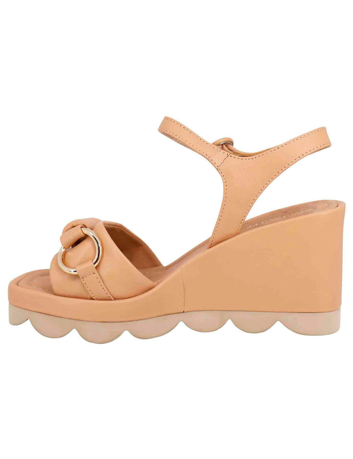 Spatarella Sandali donna in pelle beige con zeppa alta e cinturino alla caviglia Italia