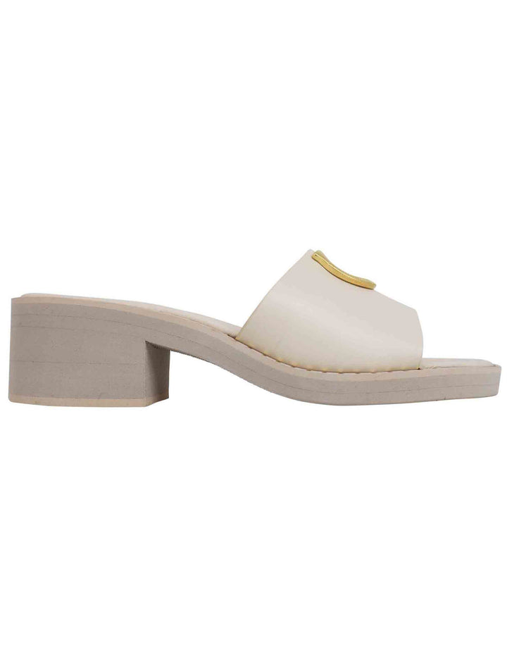 Spatarella Sandali donna in pelle off white con borchia oro e suola in gomma ultra leggera Shopping Online