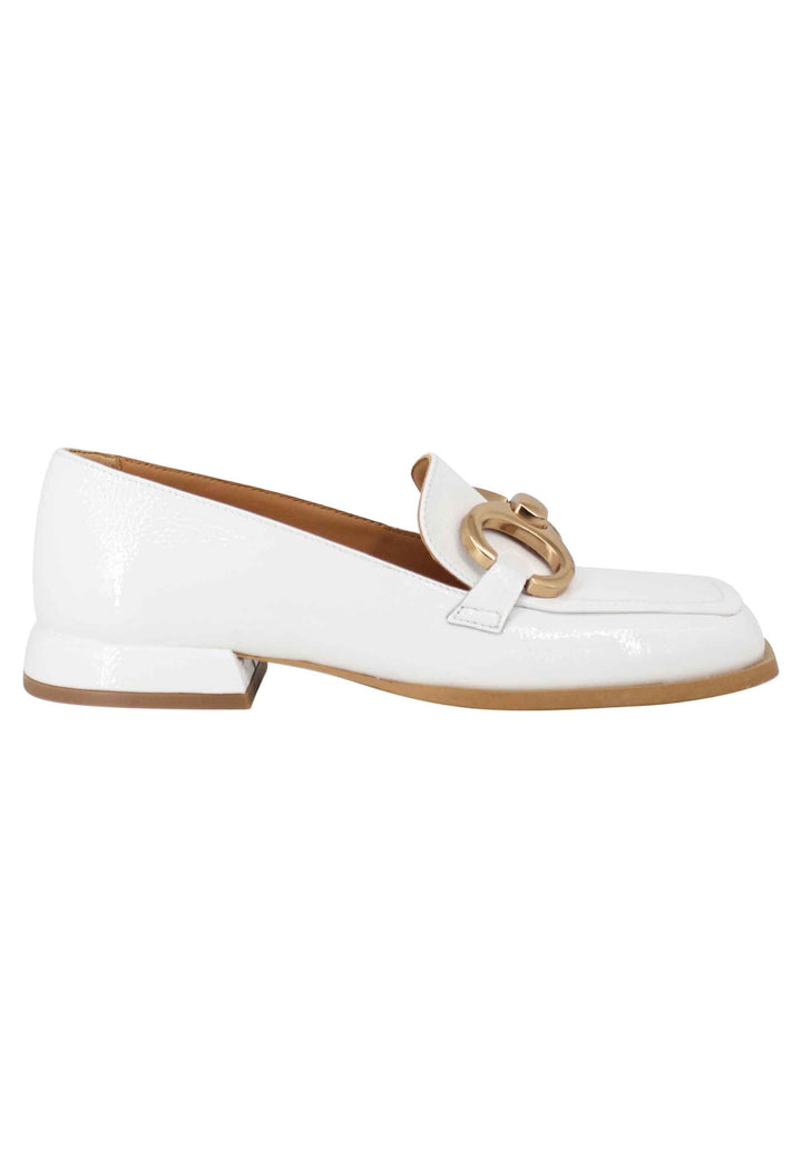Spatarella Mocassini donna Poppi Chal in naplak off white con morsetto in oro satinato Saldi Di Fabbrica