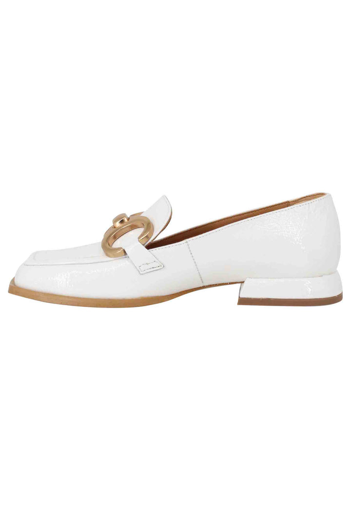 Spatarella Mocassini donna Poppi Chal in naplak off white con morsetto in oro satinato Saldi Di Fabbrica