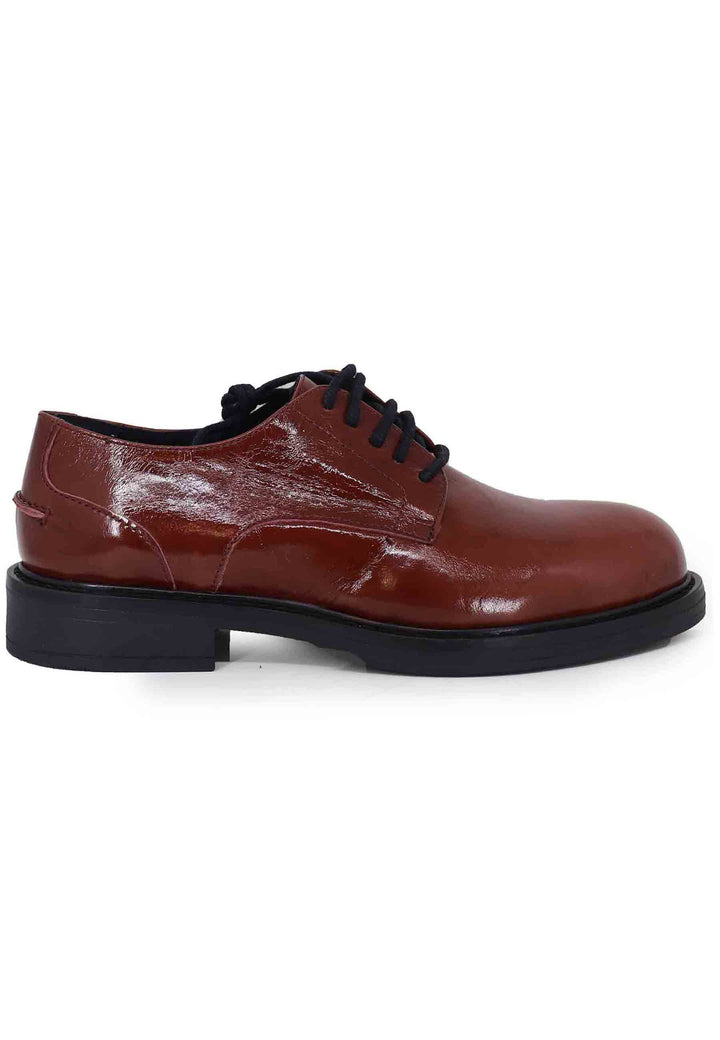 Spatarella Stringate donna in pelle naplack bordeaux con suola in gomma e tacco basso Italy