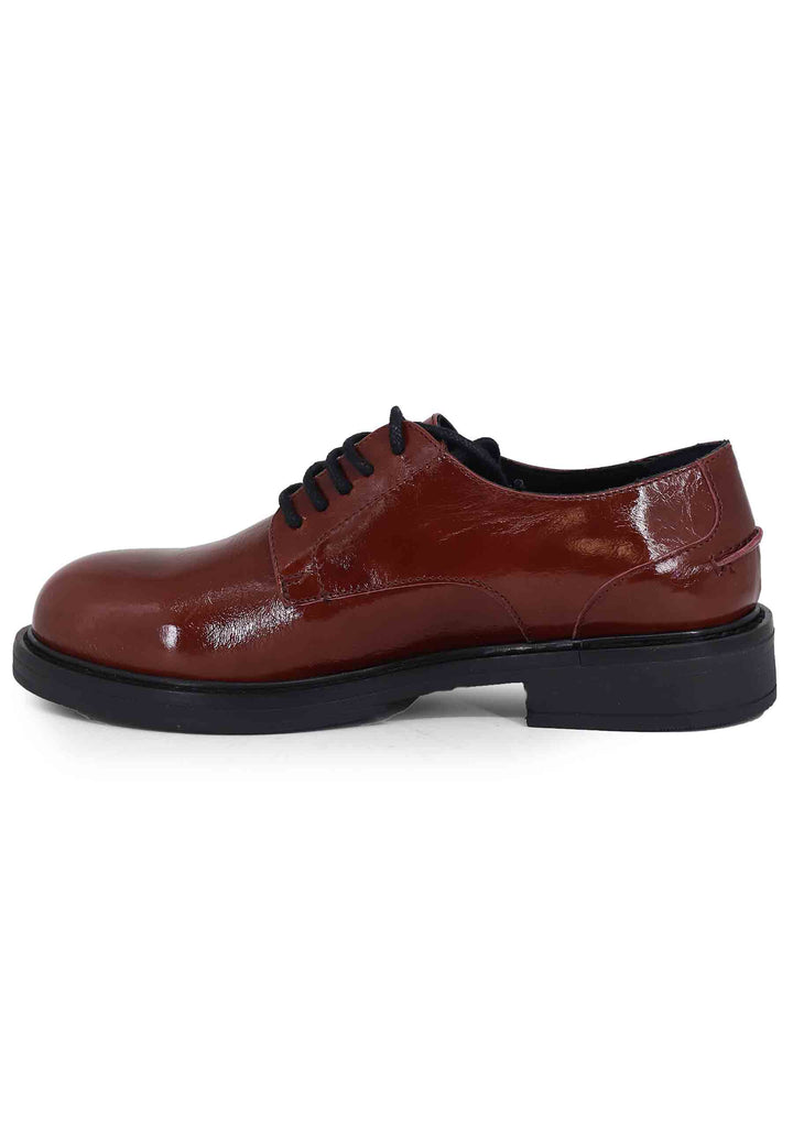 Spatarella Stringate donna in pelle naplack bordeaux con suola in gomma e tacco basso Italy