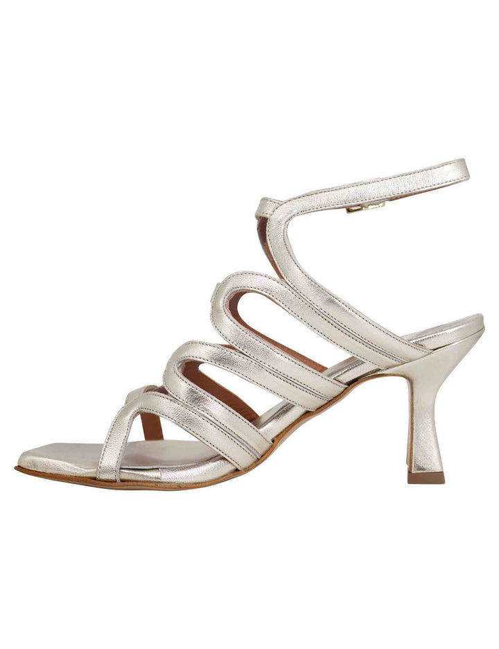 Spatarella Sandali slingback donna in pelle platino con tacco alto e punta quadra In Vendita