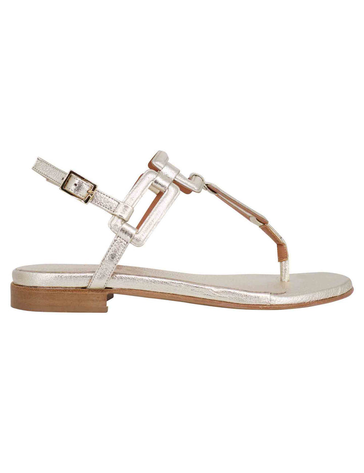Spatarella Sandali flat slingback infradito donna in pelle laminata platino Outlet