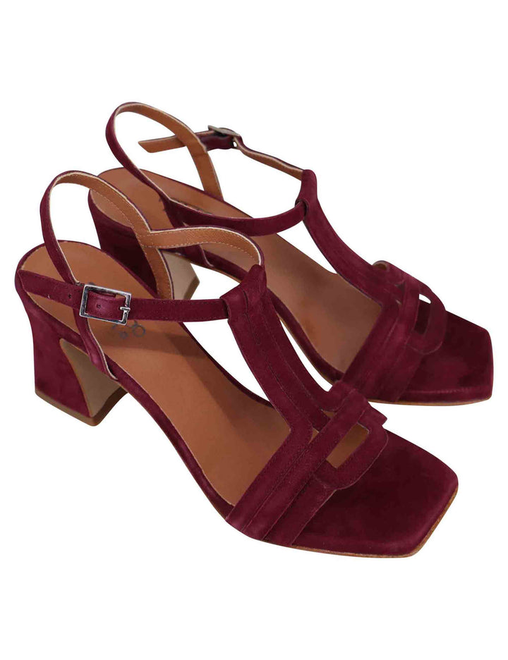 Spatarella Sandali slingback donna in camoscio bordeaux con punta quadra In Vendita