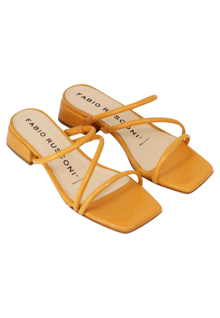 Spatarella Sandali donna in pelle senape con tacco basso e punta quadra Italy
