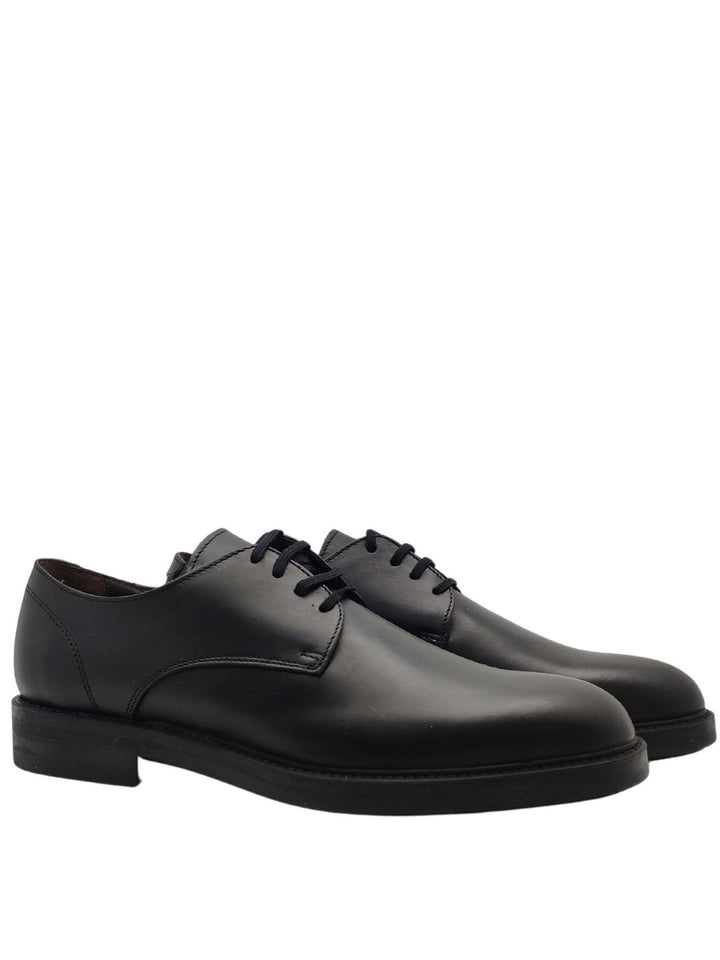 Spatarella Calzature Uomo Stringate Waterproof in Pelle Nera Opaca con Tomaia Liscia e Fondo in Gomma Promozione