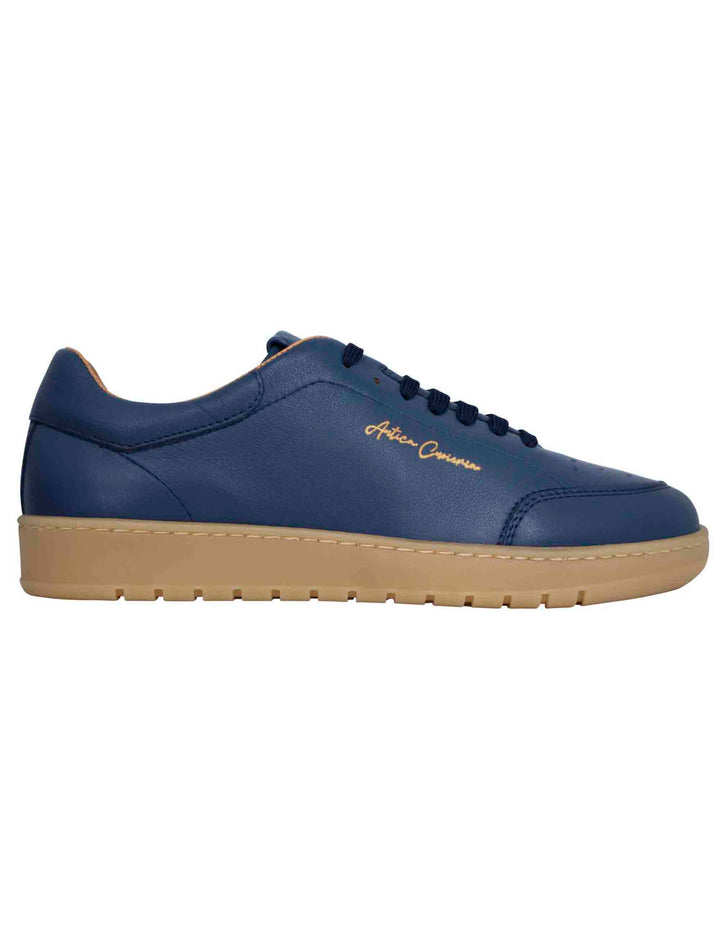 Spatarella Sneakers uomo in pelle celeste con suola in gomma ambra Affare Del Giorno
