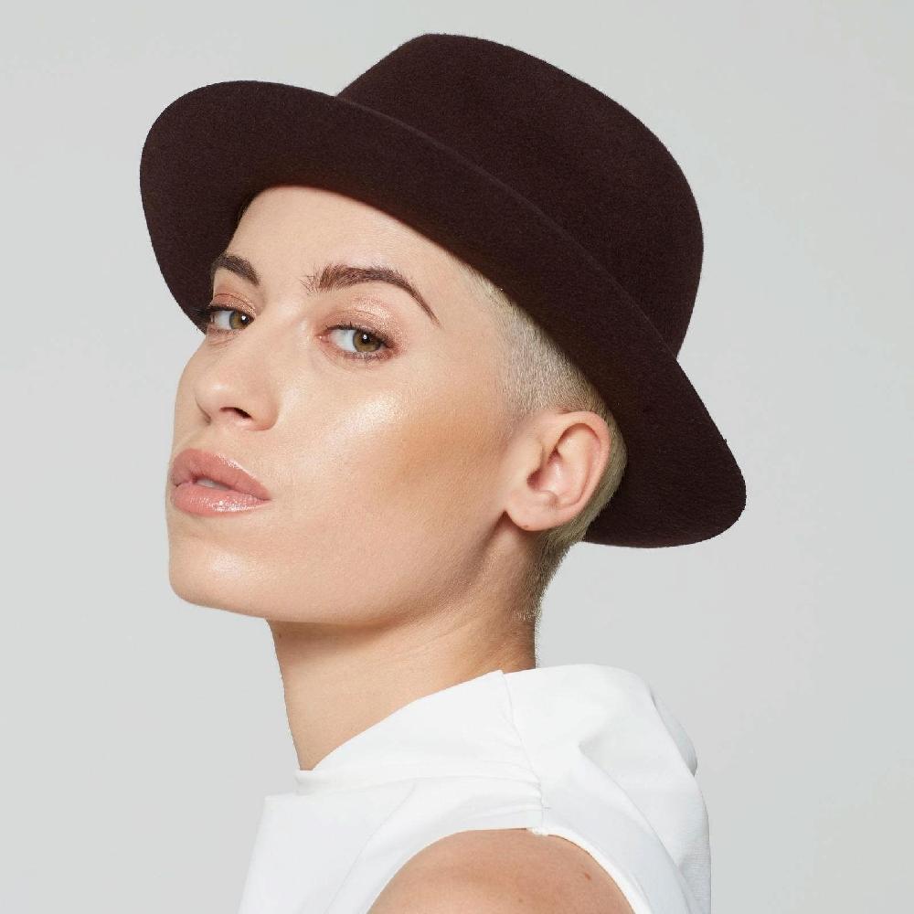A.S.98 CAPPELLO CLAIRE Saldi