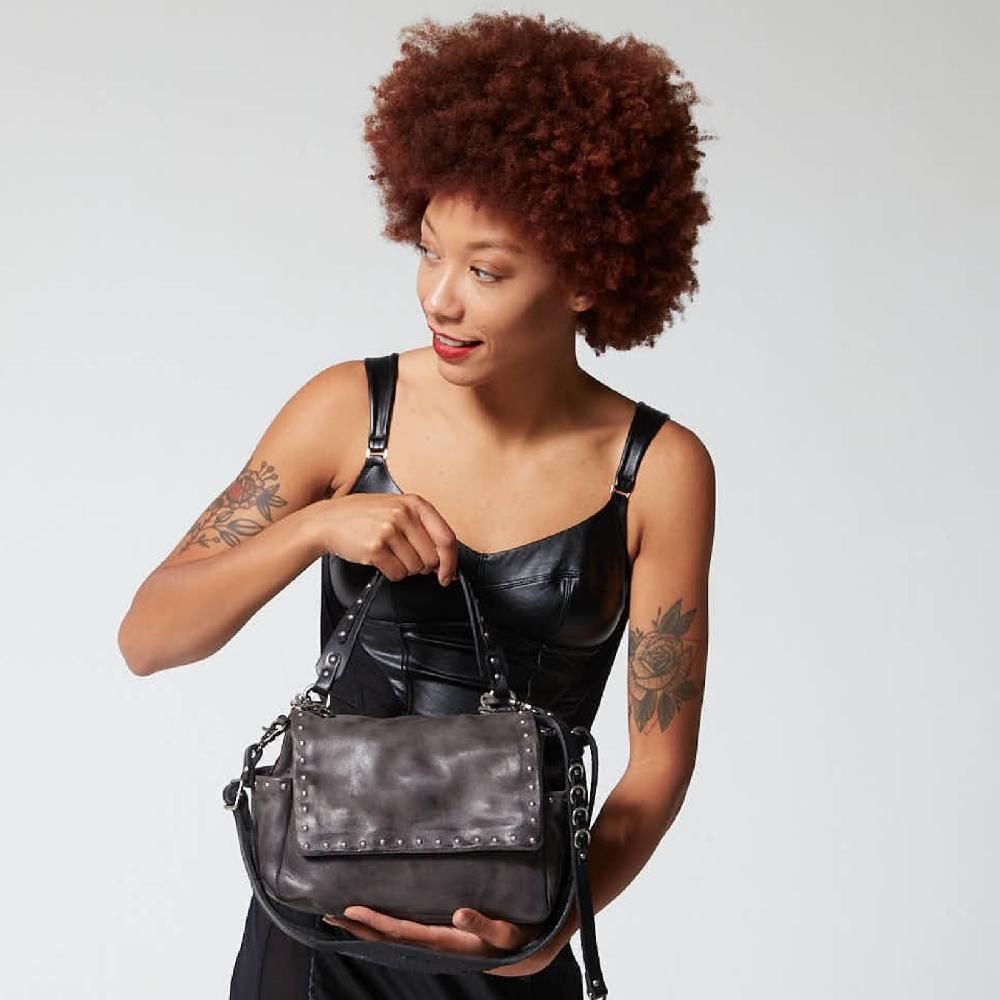 A.S.98 BORSA GILES Online