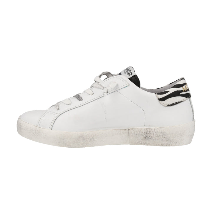 Uma Parker SuperMoon Zebra Online