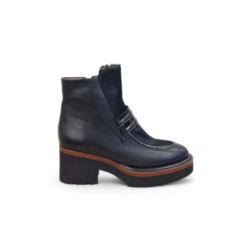 Viola Ricci Bianca - Stivalleto in pelle nero Convenienza