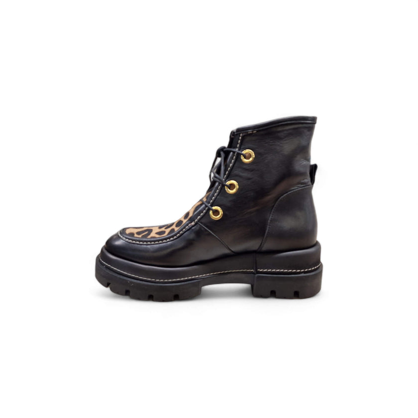 Viola Ricci Gio - Anfibio pelle nera Sconto