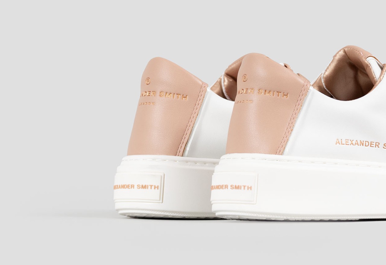 Alexander Smith LONDON WOMAN WHITE NUDE Spedizione Gratuita