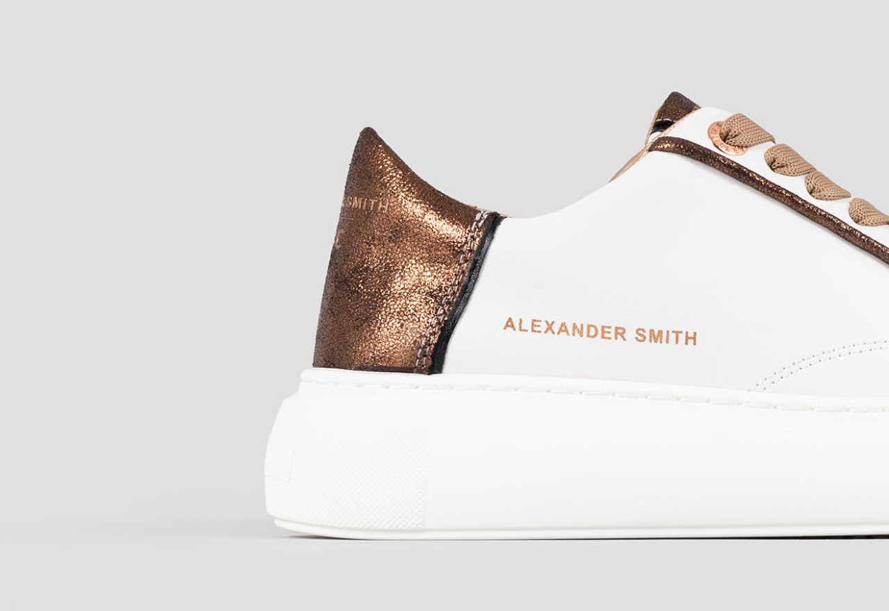Alexander Smith ECO-GREENWICH WOMAN WHITE COPPER Offerte