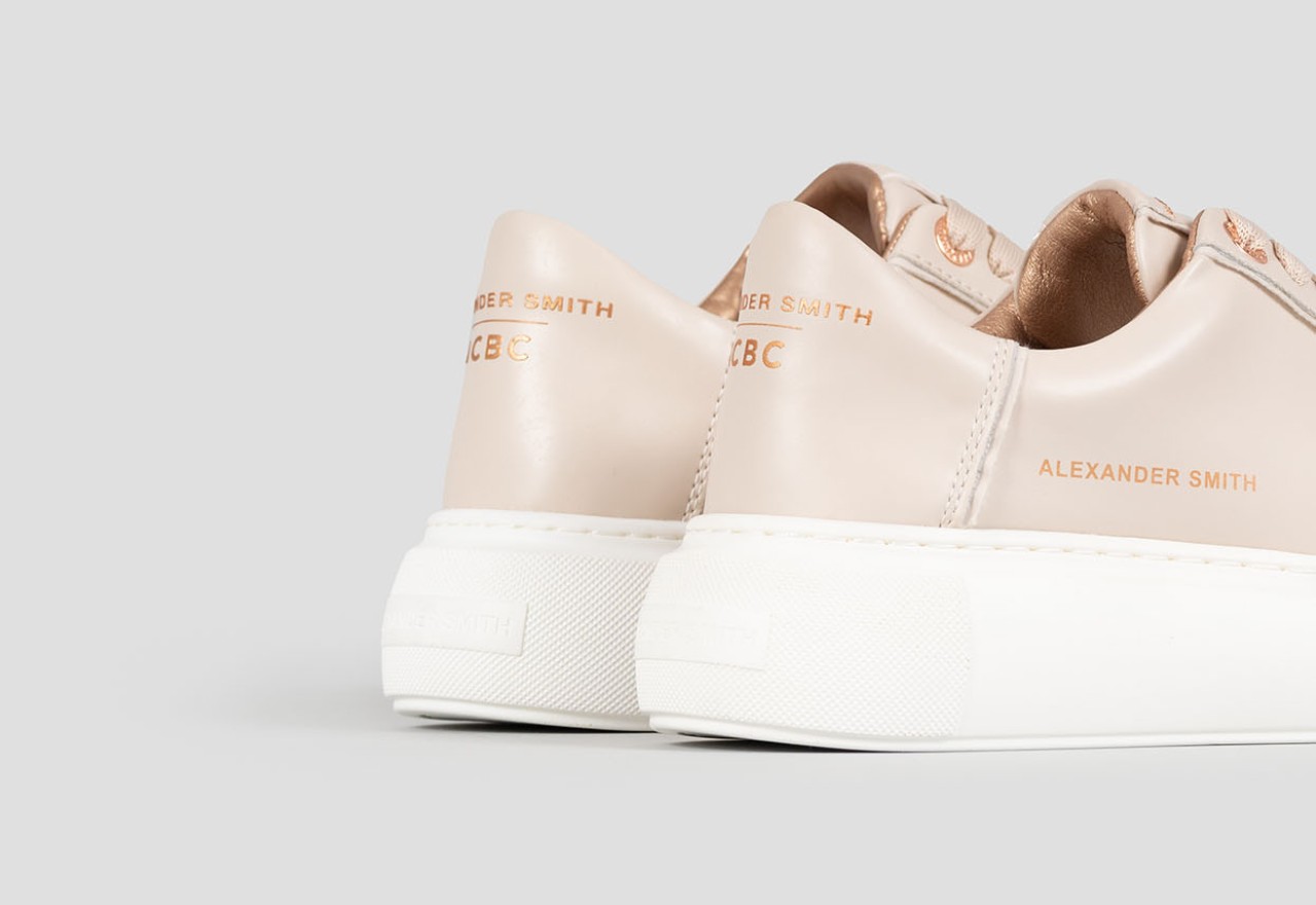 Alexander Smith ECO-GREENWICH WOMAN SAND Duty-free