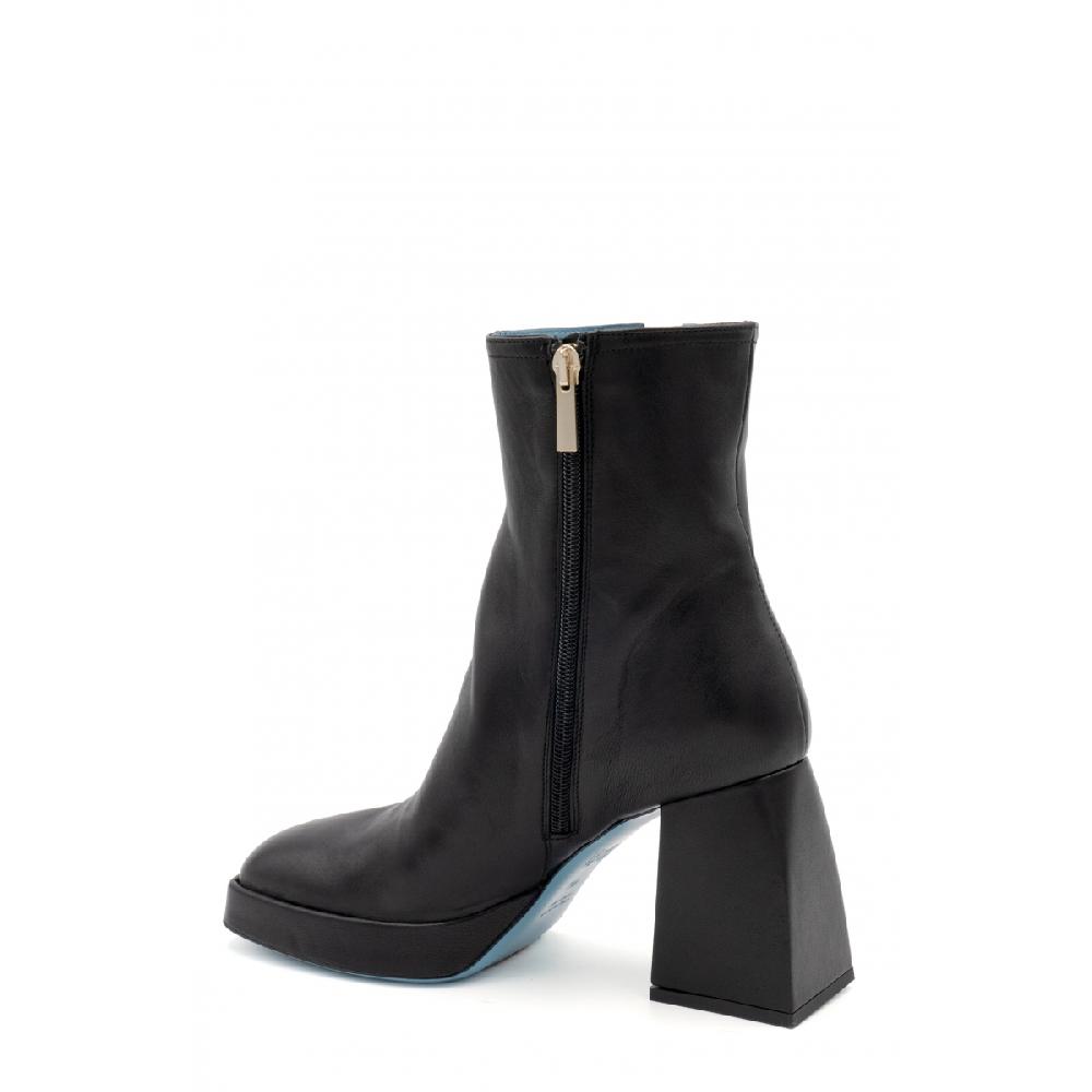 Amalfi by rangoni Stivaletto Primula nero Shopping online